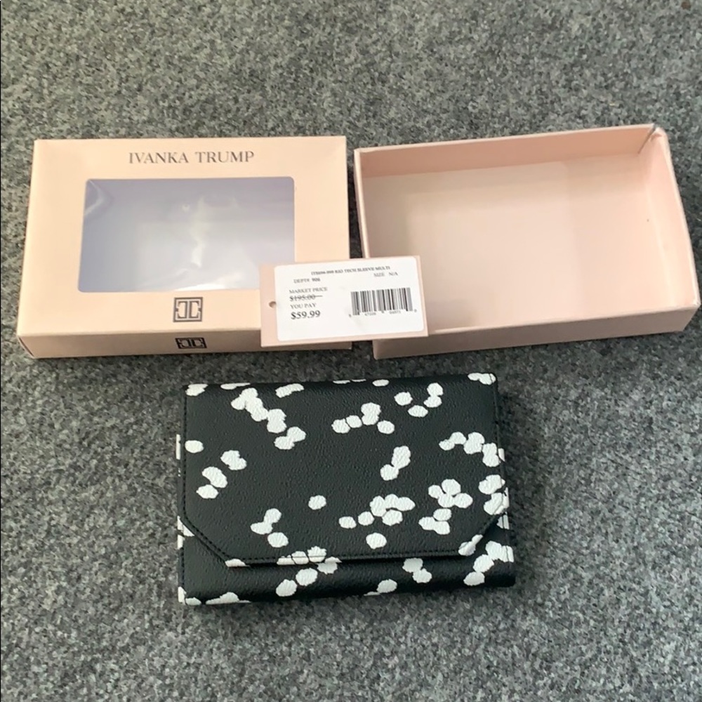 Ivanka Trump Rio Wallet